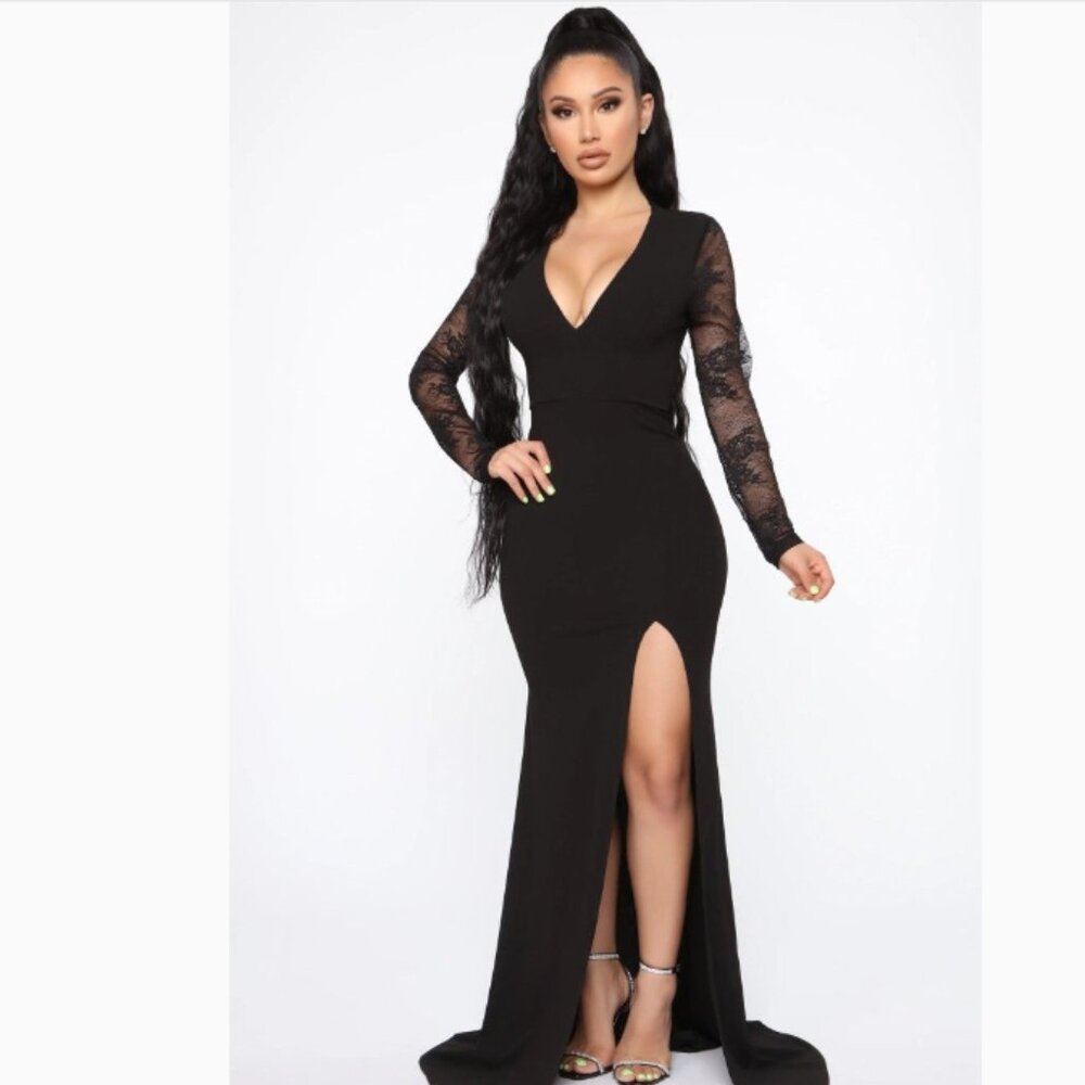 Thrilling Romance Black Long Sleeve Maxi Lace Gown with Side Slit